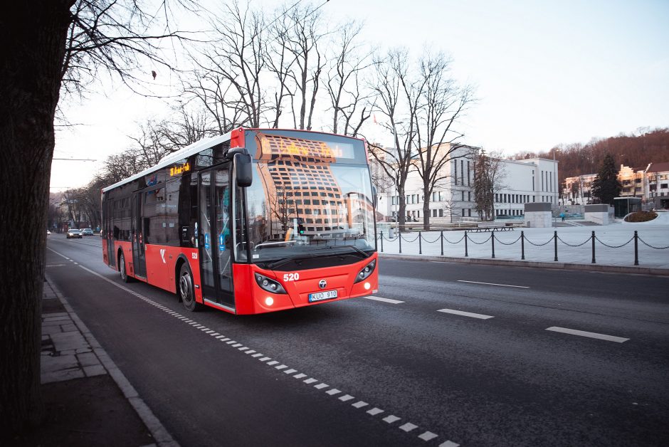 „Kauno autobusai“ 90 metų kelyje: nuo dešimties autobusų iki 44 mln. keleivių