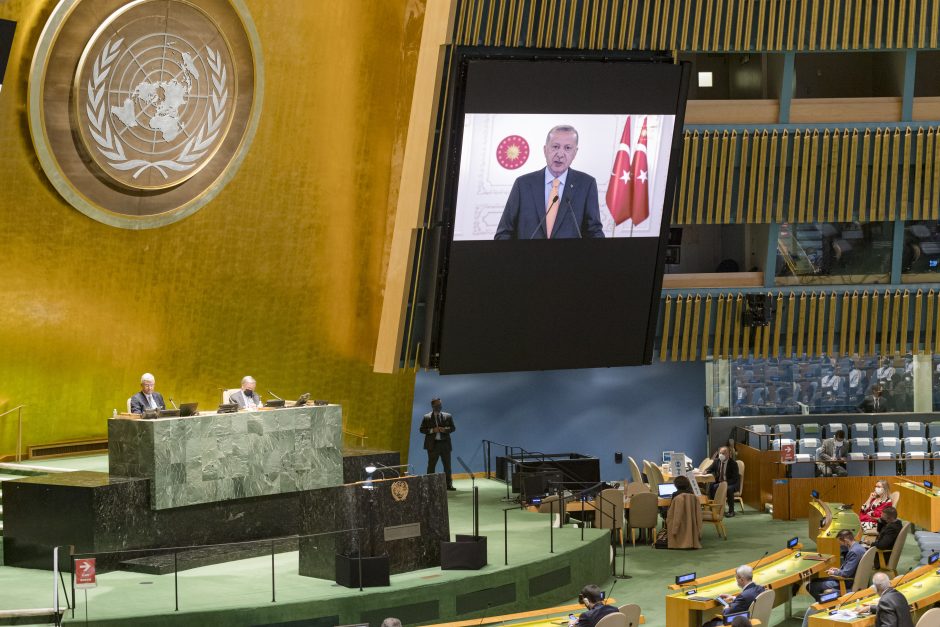 R. T. Erdoganas reikalauja JT reformos